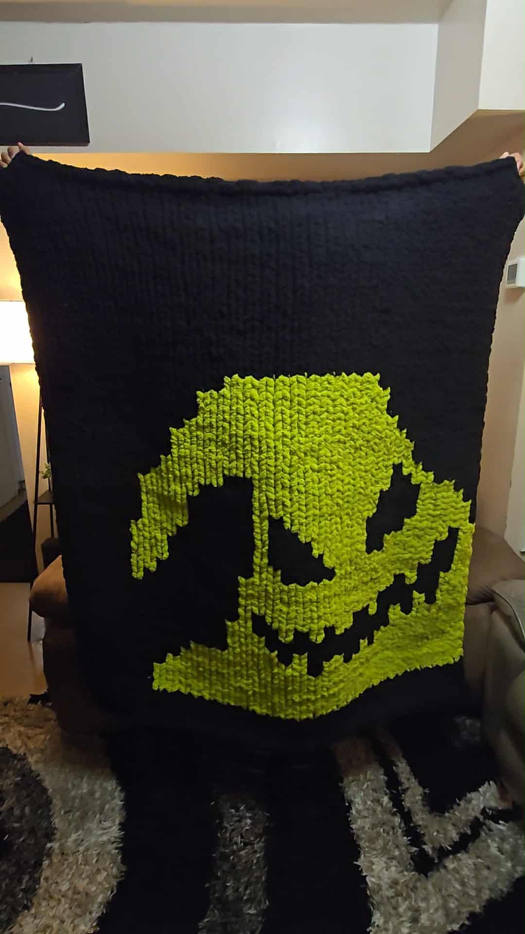 Oogie Boogie Night Chunky Knit Blanket Pattern