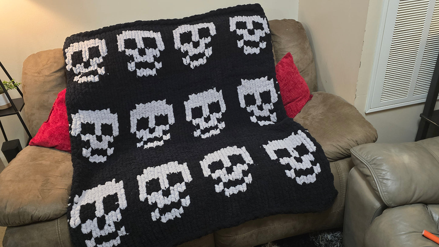 Chunky Knit Skull Blanket