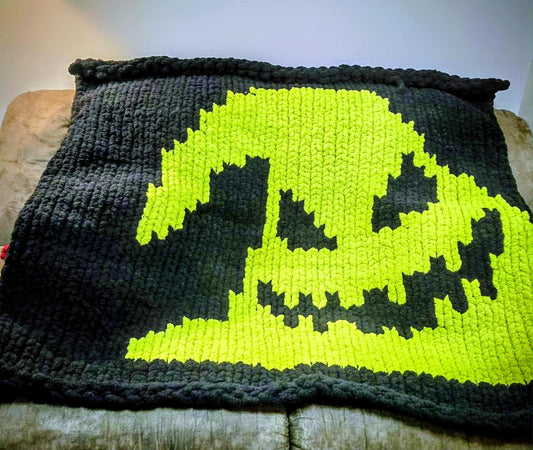 Oogie Boogie Night Chunky Knit Blanket Pattern