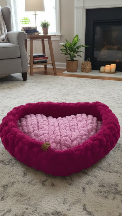 🐾💖 Pawfectly Loved Pet Bed – Heart-Shaped Custom Bed | Plush & Cozy | Handmade with Love 💖🐾